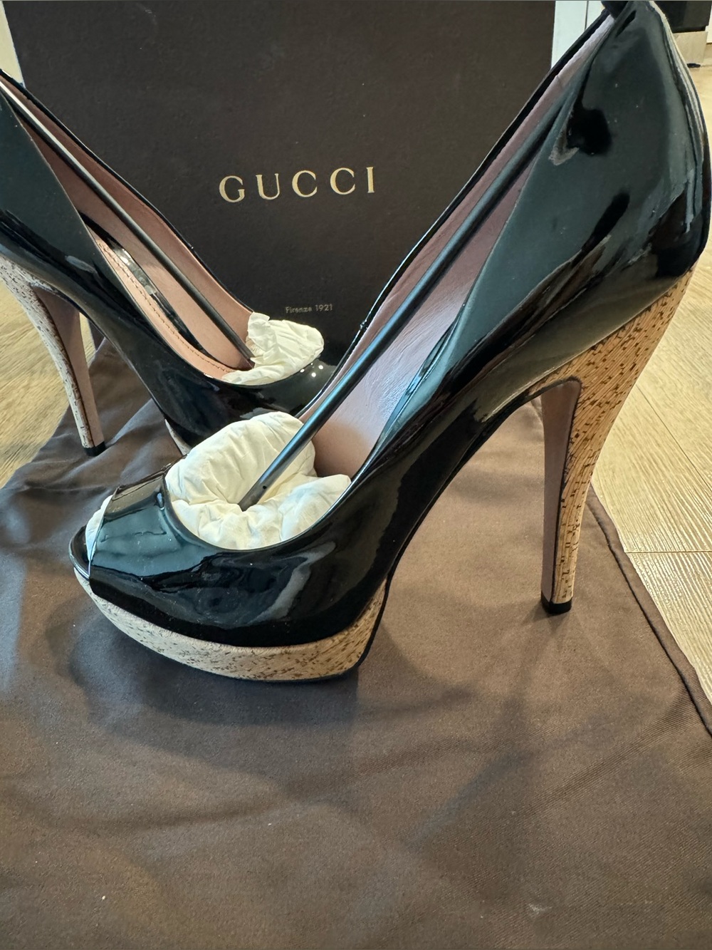 Gucci Black Patent Leather Peep-Toe Stiletto Pumps - Picture 2 of 3